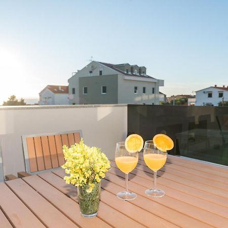 Villa Lena Luxury Apartments Novalja Zimmer foto