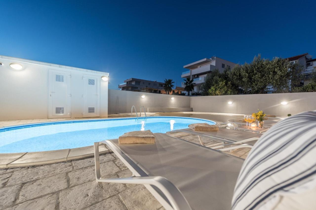 Villa Lena Luxury Apartments Novalja Exterior foto