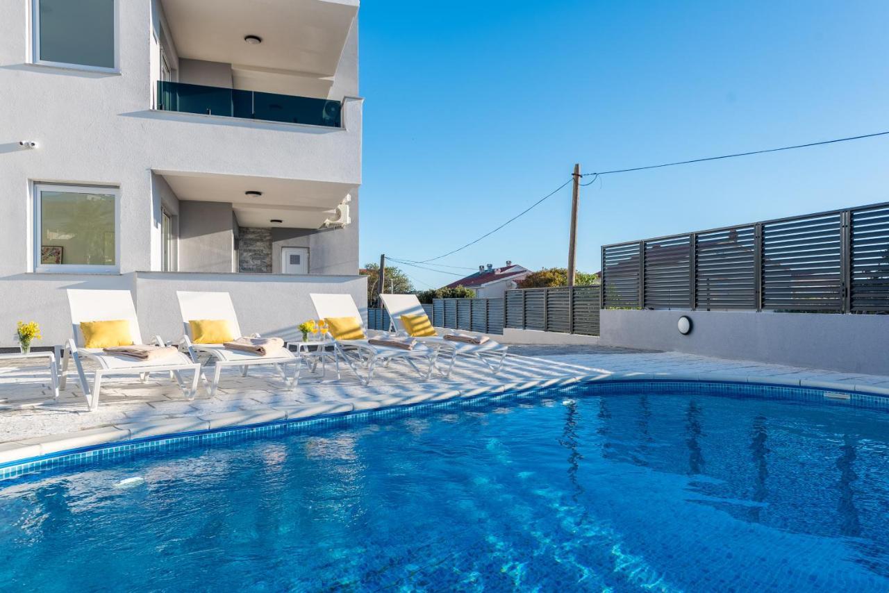 Villa Lena Luxury Apartments Novalja Exterior foto