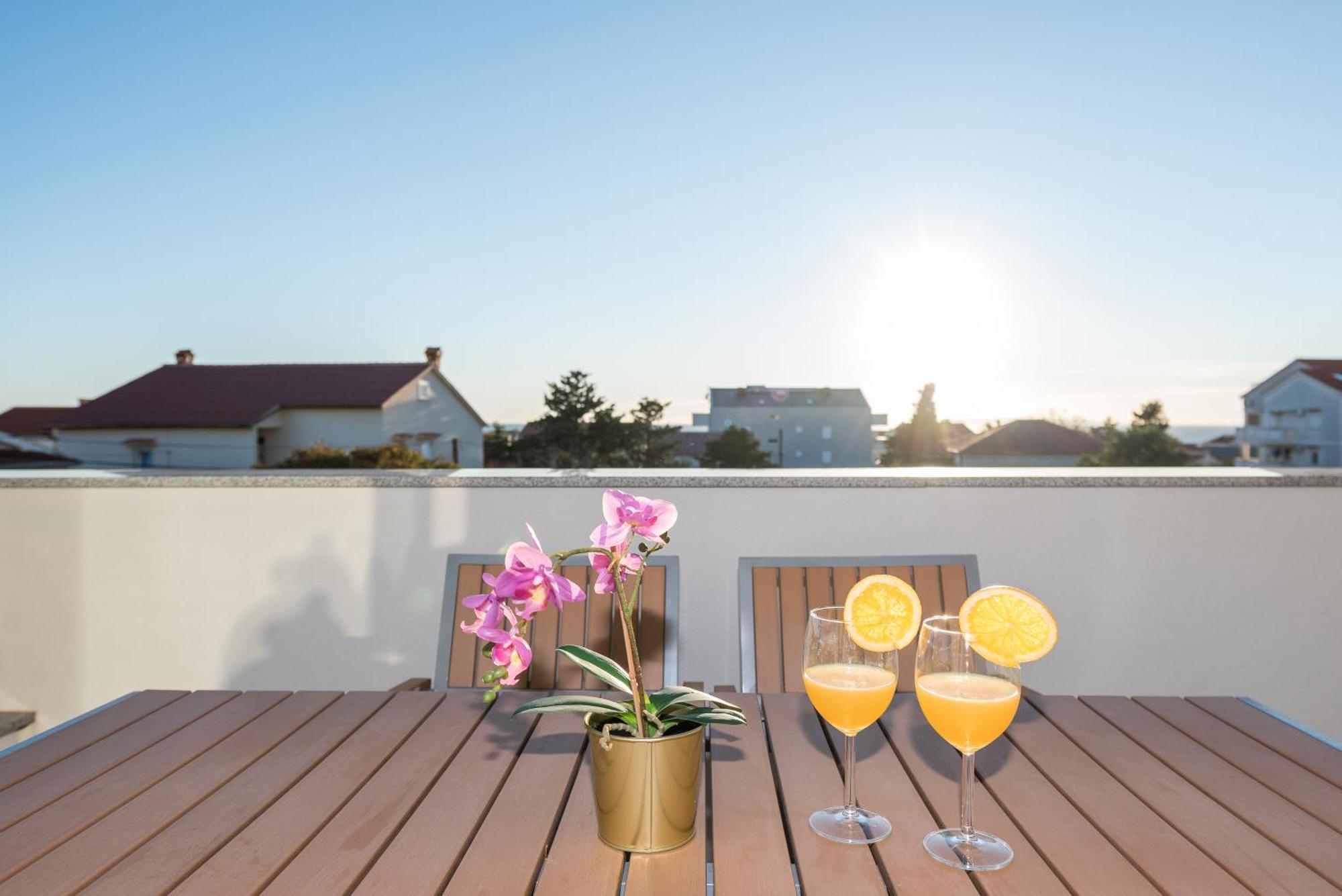 Villa Lena Luxury Apartments Novalja Zimmer foto