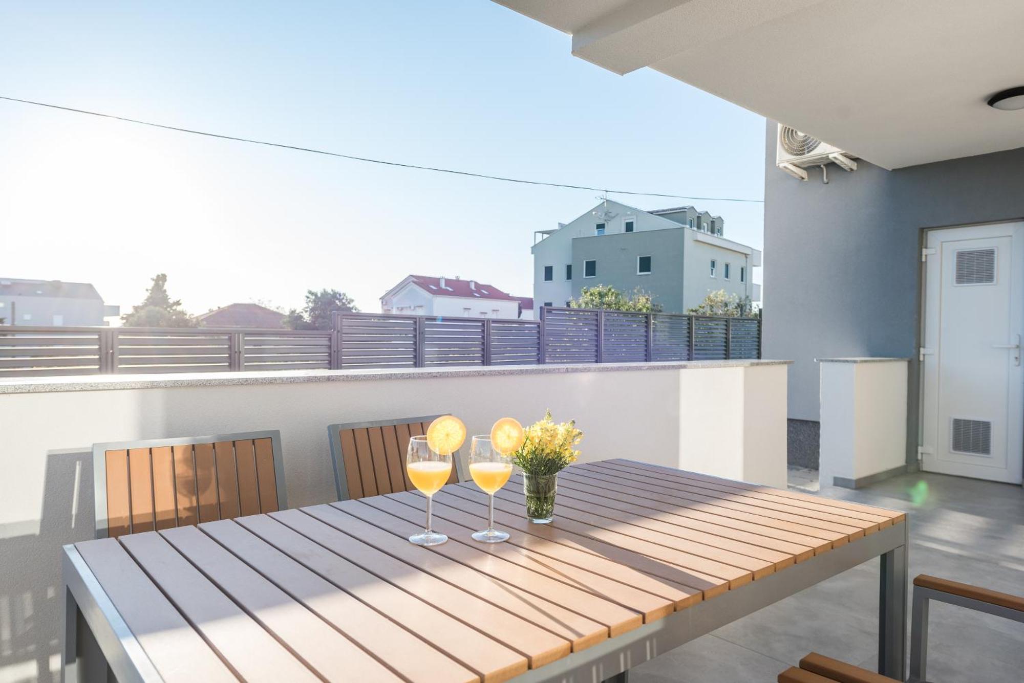 Villa Lena Luxury Apartments Novalja Zimmer foto